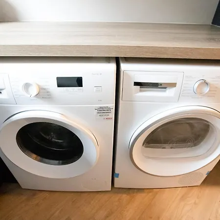 ホームステイ Drumbo キャヴァン